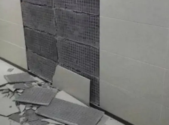 浑源瓷砖空鼓维修公司分享下浑源墙砖松动维修的知识
